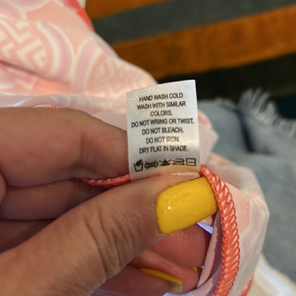 Cabana Life Coral Geo 1/2 Zip top, M! - Picture 10 of 10